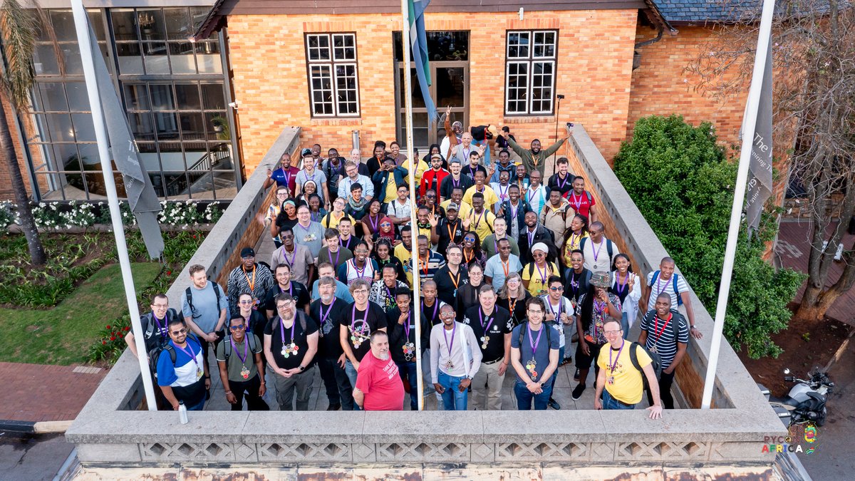 pyconza's tweet image. Just Python people doing what they love, pictures! ๐๐ธ
#PyConAfrica2025 #PyConMoments #PythonCommunity