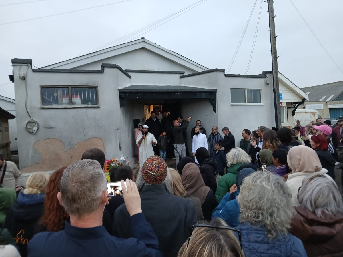 CrawleyStandUpToRacism tweet media