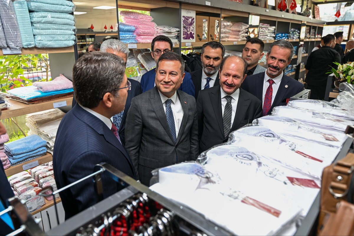 yakup_ustuner's tweet photo. Adalet Bakanımız Sayın Yılmaz Tunç , Bakan Yardımcısı Sayın Ramazan Can, Ceza ve Tevkifevleri Genel Müdürümüz Sayın Enis Yavuz Yıldırım ve beraberindeki heyetin Kırıkkale Adliyesi ziyareti. . @adalet_bakanlik @yilmaztunc @ramazancan0071 @ctekurumsal https://t.co/aRC7c8O8eW