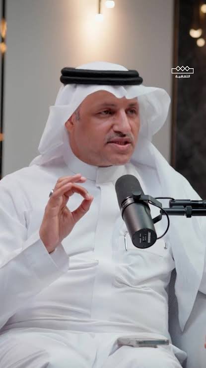 yasseraltwaijri's tweet photo. الشاعر الكبير عبدالواحد الزهراني ، من أبرز رموز الشعر في وطننا الغالي ، تكريمه هو تكريم للشعر والشعراء ، شكراً لكل من شارك في هذا الإحتفاء والتقدير 🙏🏼

 #تكريم_الشاعر_عبدالواحد_الزهراني https://t.co/XXR72D7Z7j