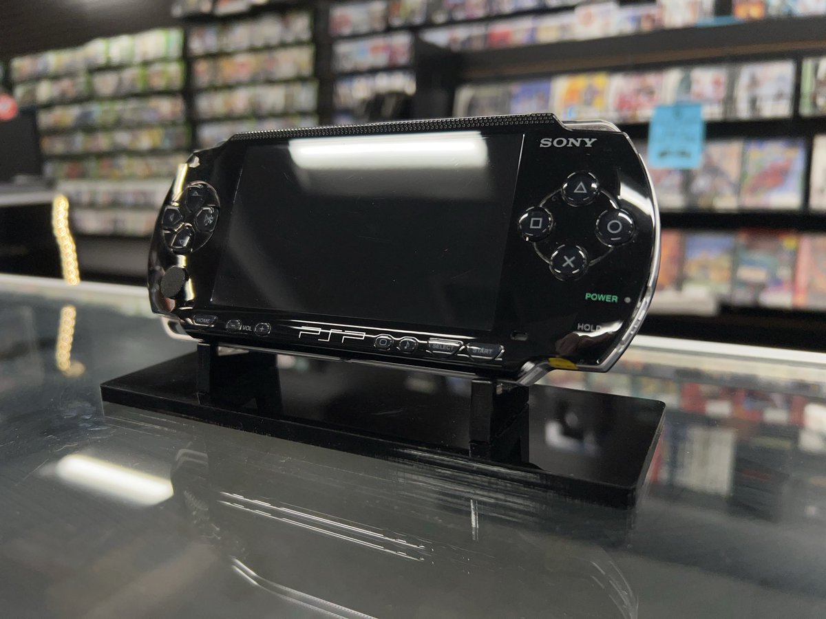 BlueShellGaming's tweet image. BSG Bullard just got in a PSP 1000 console! Experience handheld gaming that was ahead of its time!