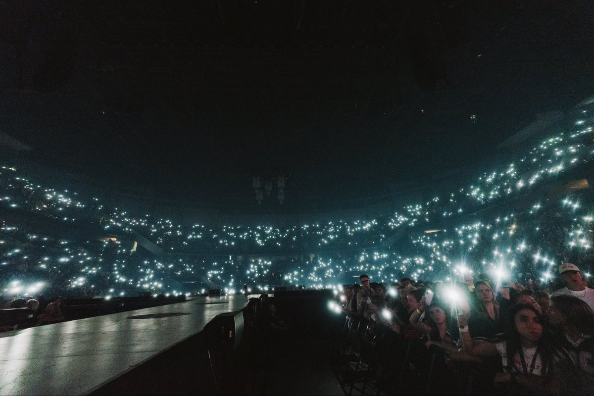 alessir0se's tweet image. Torches for same mouth last night :’)))))