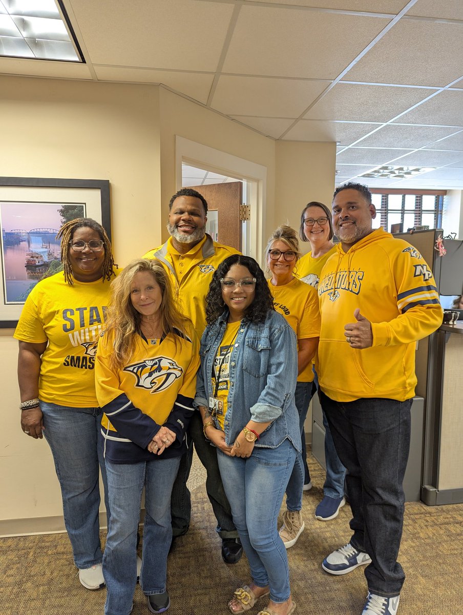 MetroCircuit's tweet image. What a way to start the season 🎊. Congrats to the @PredsNHL on their home opener win! The Circuit Court Clerk’s Office is behind you all the way — here’s to a season full of energy, teamwork, and victory! 💛💙 #Smashville #ServiceIntegrityExperienceInnovation