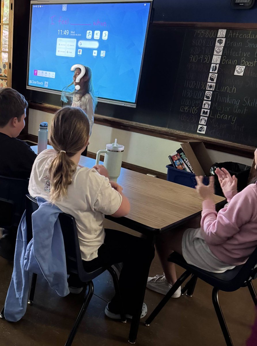 What was this student's facial expression saying? This week 5th grade WINGS students studied nonverbal communication and discovered that the eyes (and the gestures, and the posture, and more) don't lie! #TeamGifted
<a href="/PhelpsCenter/">Phelps Center</a> <a href="/HowertonGifted/">Julie Howerton</a> <a href="/officialSPS/">Springfield Public Schools</a>