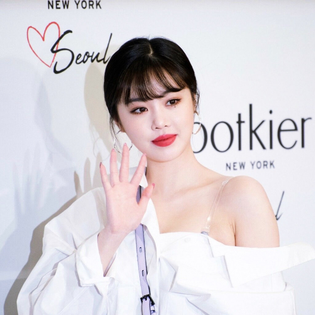 ch3erryjin's tweet image. sempre in ritardo, ma eccomi qua!  #𝑲𝑨wards𝟐𝟓