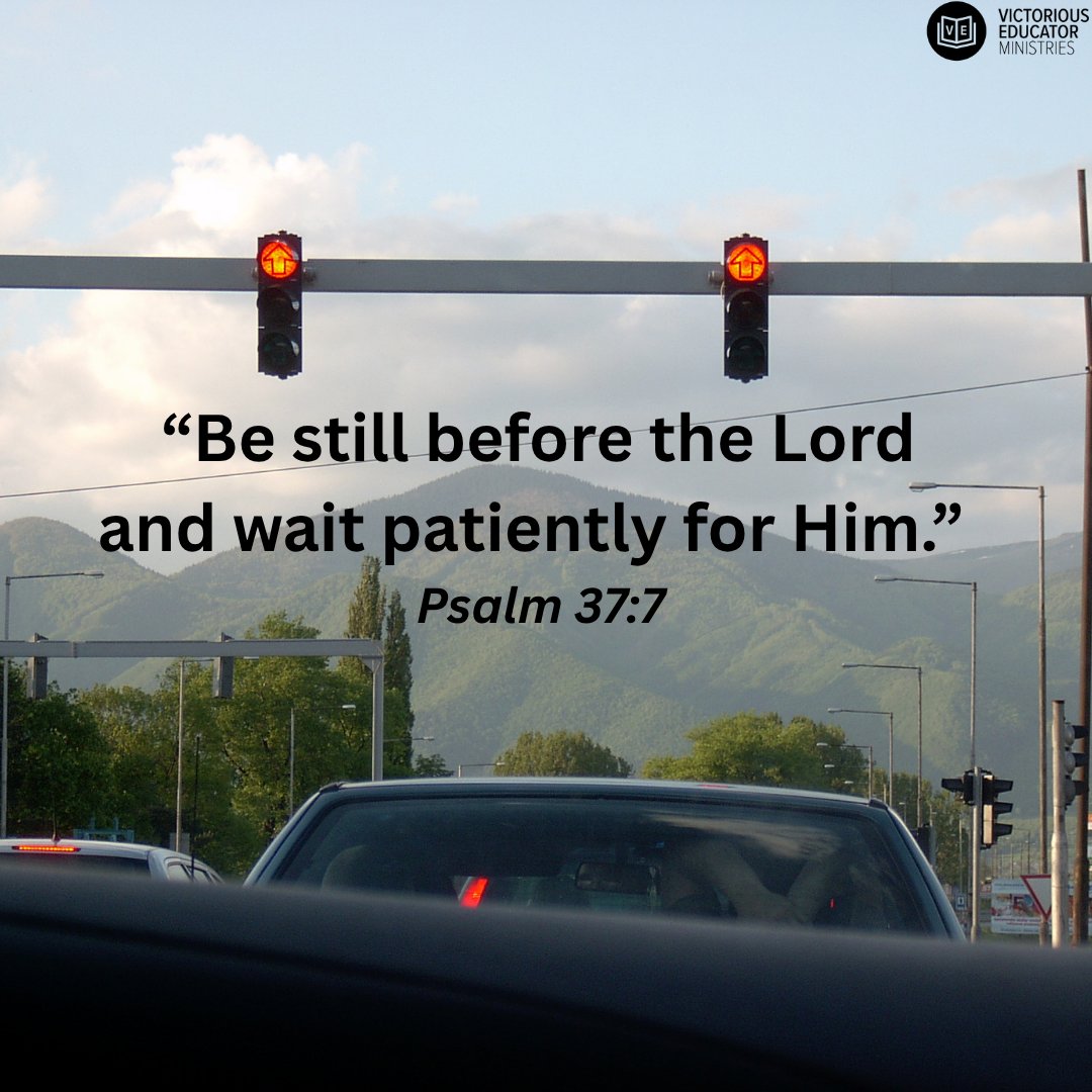 JackieMinorVEM's tweet image. When God slows you down, it’s invitation to look up instead of ahead. Eventually, the light will turn green!
#victoriouseducator #PurposeInWaiting #trafficjamlife #TakingJesustoSchool #SaturdayTruth #SaturdayEncouragement #bestillandknow