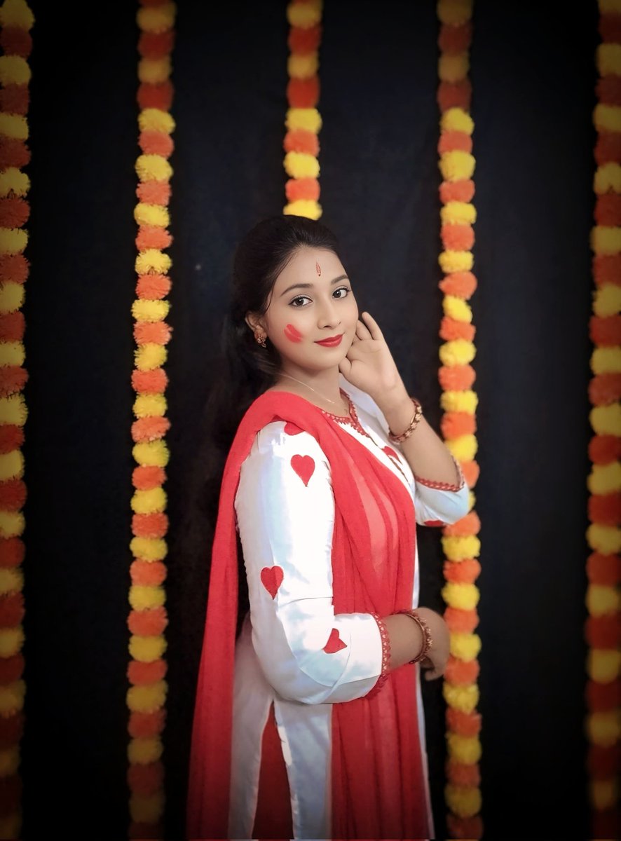 kusumika_karak's tweet image. Bijaya Dashami❤️🤍
#Durgapuja2025 #Dussehra