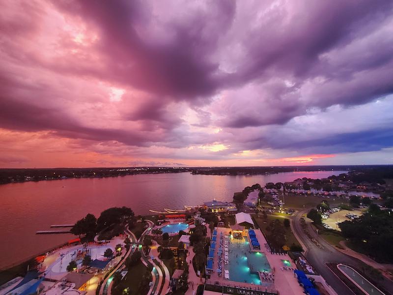 CryptoKerry99's tweet photo. I’m a finalist in Margaritaville Lake Resort Lake Conroe | Houston’s Story Contest. Help me rally votes: https://t.co/nCCsKMqkJk @MVLakeConroe https://t.co/RblgwQ9n31