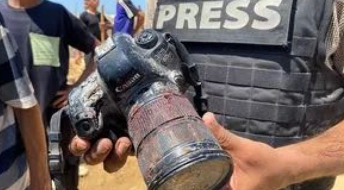 *كيف يتأثر الخط التّحريري في المؤسسات الإعلاميّة بالأجندات السّياسيّة؟*  
*قراءة نقديّة في ضوء "نظرية التأطير الإعلامي"*  

*رانية نصر*
*مقال في موقع عربي21*

Source: عربي21 share.google/KKfbf4d4eo2Kc8…