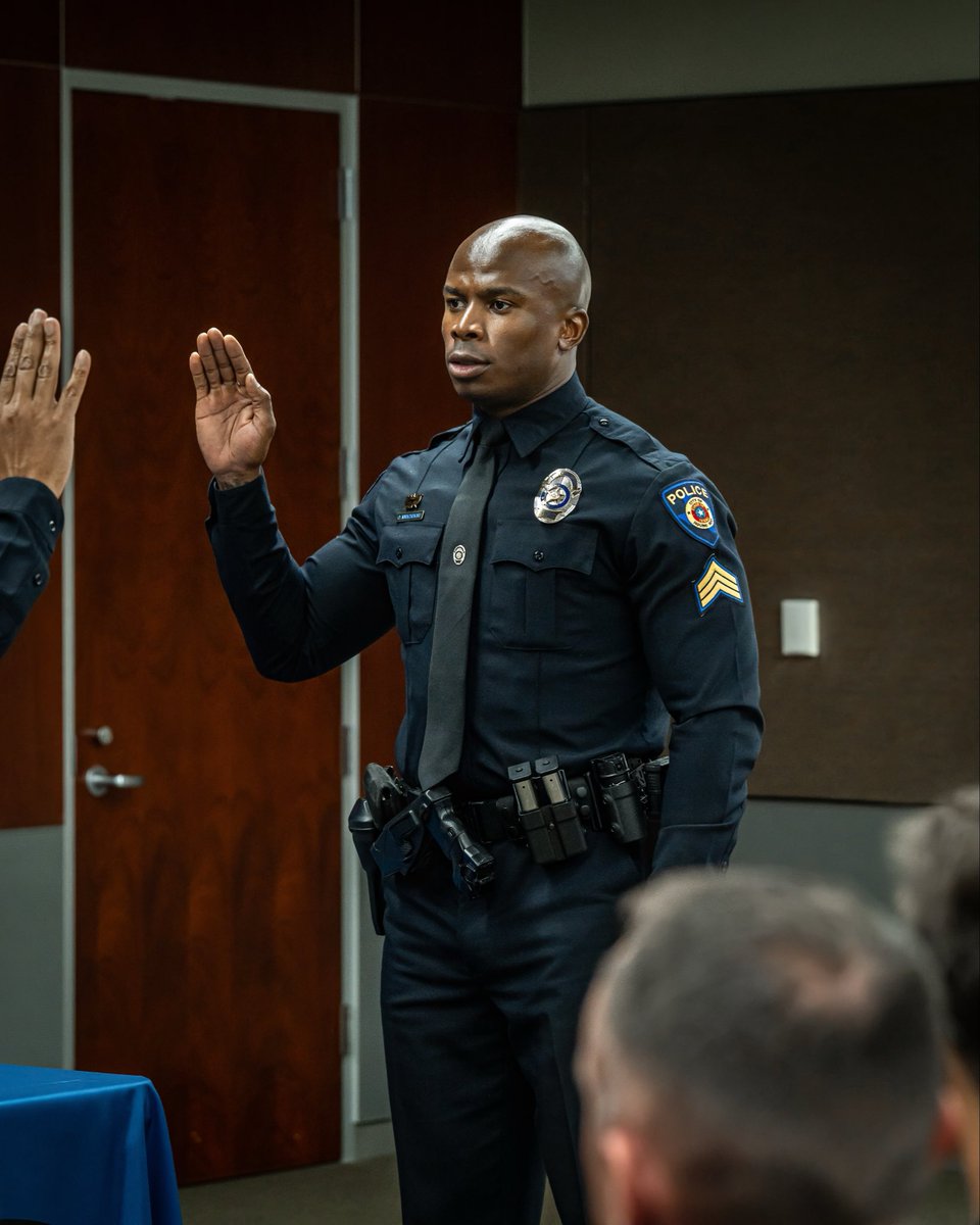 roundrockpolice's tweet photo. Today we celebrated the promotion of Obi Nwachukwu to the rank of Sergeant!🎉

Please join us in congratulating him on this well-deserved achievement. We look forward to the impact he’ll continue making as a leader in our department and our community.

#RoundRock #Police #LawEnforcement #Promotion #Sergeant