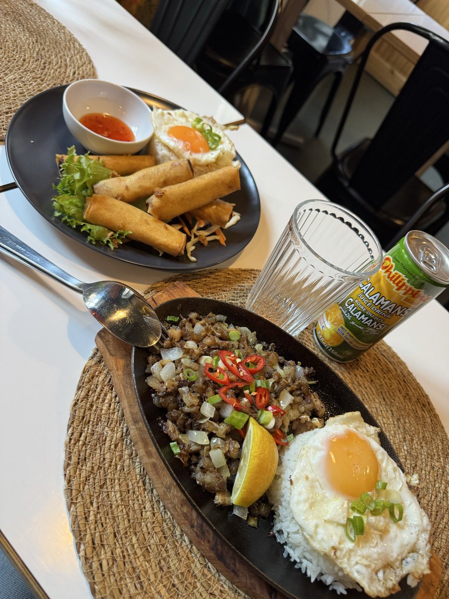 WillisTheWay_'s tweet photo. @stopedity Ito tanghalian namin kanina https://t.co/qChd1Gbex1