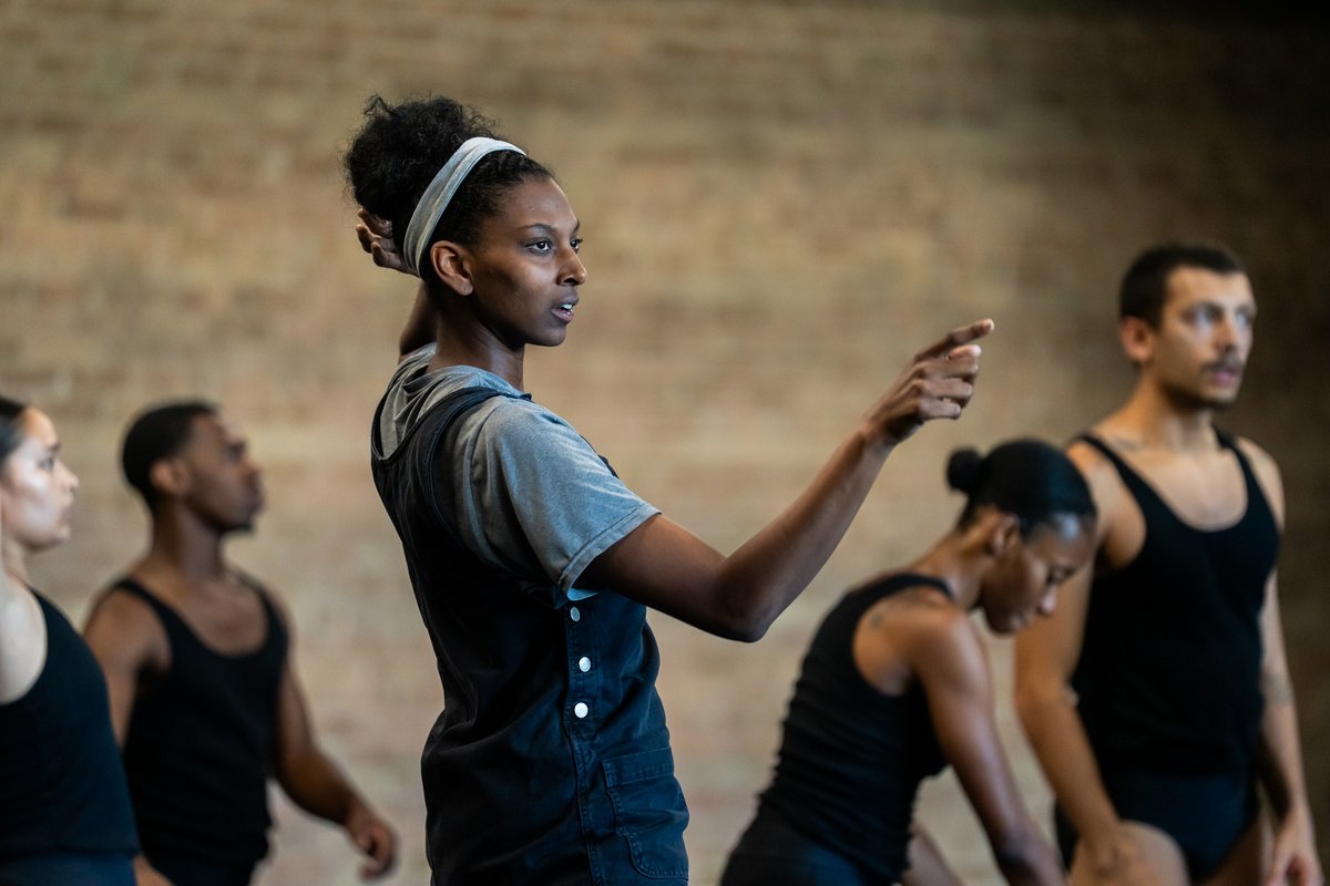 In rehearsal with Micaela Taylor for Fall Engagement // Visceral Dance Chicago

Photos by MReid Photography

*Find upcoming works by female choreographers and SO MUCH MORE in DDP's weekly Global Update: Bailey's Blog, on our website AND now Substack!