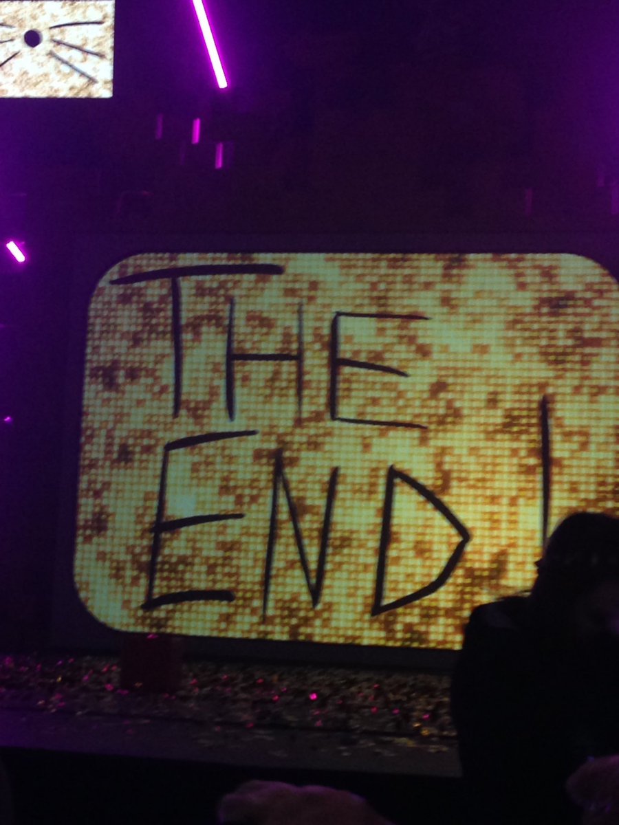 howllestr's tweet photo. i see everyone has posted pics so i will too #TATINOF10 https://t.co/dgBTtfJq7D