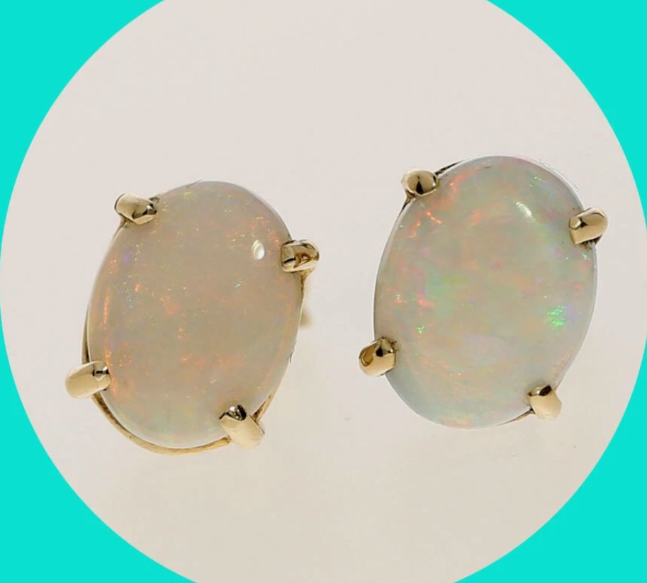 EmpirePawn's tweet image. ✨ Timeless &amp;amp; Luminous ✨
These 14K yellow gold drop stud earrings feature 1.94CT of natural opals glowing with prismatic hues. A classic celebration of October’s enchanting birthstone.
#OpalEarrings #OctoberBirthstone #Opals #OpalGlow
ebay.com/itm/2349500673…