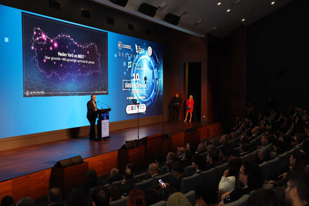 Ana teması Kritik Altyapılarda Siber Güvenlik 2.0 olan 10. e-Safe Siber Güvenlik Zirvesi 09 Ekim Perşembe günü Ankara'da BTK binasında gerçekleşti. <a href="/eSafeorg/">e-Safe</a> <a href="/BTKgovtr/">BTK</a> <a href="/musasavas/">Musa Savas</a> <a href="/serpinalparslan/">SERPİN ALPARSLAN</a>