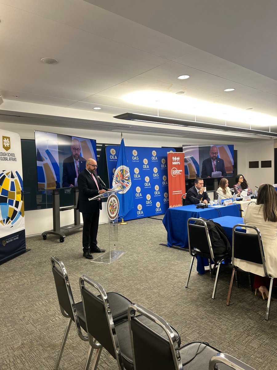 Mesa Redonda sobre Alianzas Estratégicas para Programas de Cooperación en Protección y Soluciones en Centroamérica y México con <a href="/el_BID/">Banco Interamericano de Desarrollo</a>, <a href="/WorldBank/">World Bank</a>, <a href="/CitImmCanada/">IRCC</a> y <a href="/AgendaCAF/">CAF</a> Coorganizan #CostaRica y #Colombia <a href="/OEA_Derechos/">OEA – Departamento de Acceso a Derechos</a> <a href="/ACNUR_es/">ACNUR, la Agencia de la ONU para los Refugiados</a>