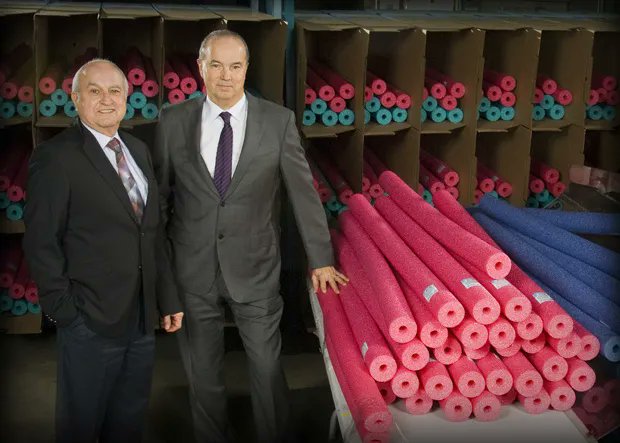 Nickinsights's tweet photo. He became a millionaire from foam tubes.
Here’s the story of how the pool noodle made millions 💧👇 https://t.co/chuWYXPuAV