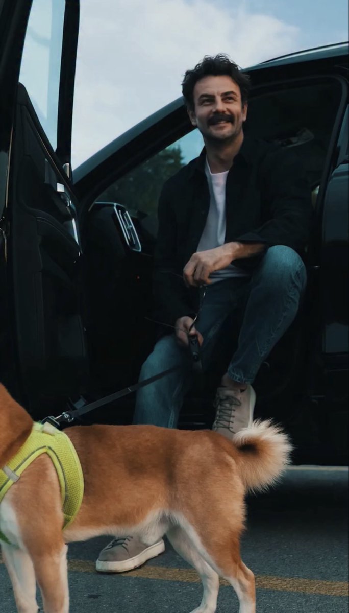 spanou_g's tweet photo. 🌟 He started driving Jaecoo, and now I’m steering towards the same idea — how could I not? 😄
#Jaecoo #JaecooTurkiye #GökberkDemirci #TemptedToDrive https://t.co/mYjAew5TMZ