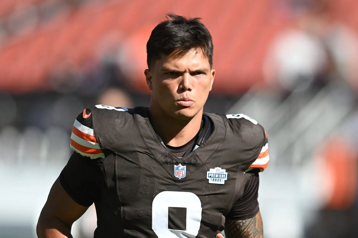 CLEsportsTalk's tweet image. Now, do you want #Browns quarterback Dillon Gabriel to get hurt on Sunday? #Reply