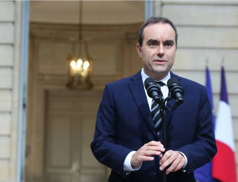 Il démissionne lundi et retrouve un emploi équivalent le vendredi de la même semaine, son histoire est bouleversante 🥲