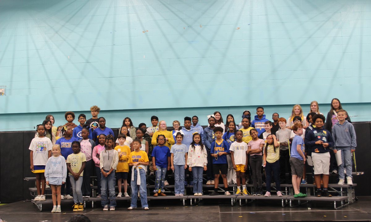 Lawndale_TPSD's tweet photo. ๐ Weโre thrilled to celebrate our incredible Students of the Month and CHAMPS winners at Lawndale Lollapalooza! ๐ These amazing students have truly shown HEART. ๐๐ #tpsd #HeartOfAChampion #AllForOneAndOneForAll https://t.co/7CGx90VLax