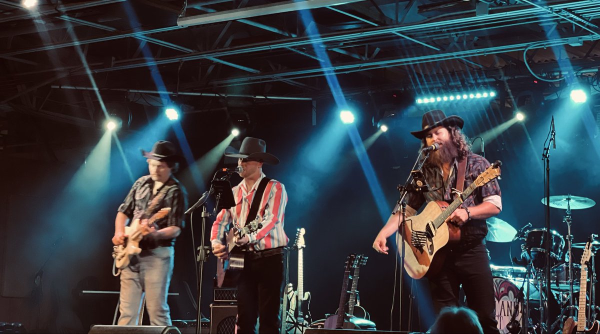 Had a great time opening for <a href="/AshlandCraft/">Ashland Craft</a> last night! Thanks for the opportunity!