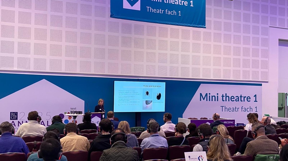 LymeResourceCtr's tweet image. Thank you to everyone who came to see us at #RCGPAC, it’s been great speaking with you all &amp;amp; we’re delighted to have shared important knowledge with you during our &quot;Identifying and managing Lyme disease - The &apos;New Great Imitator&apos; - it&apos;s more than skin deep...&quot; presentation.
