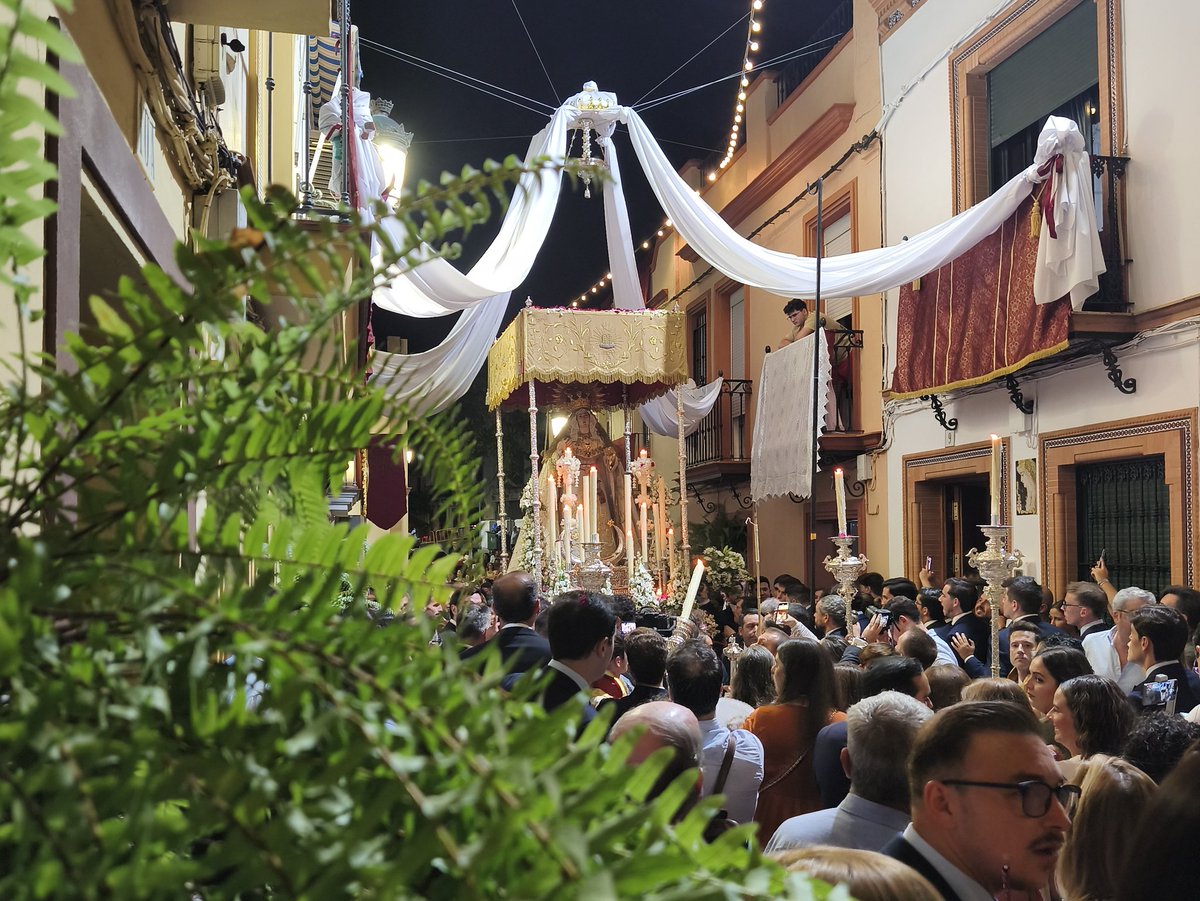 El Viso del Alcor se adentra en las horas del gozo después de haber preparado con mimo la coronación de la Virgen de los Dolores.