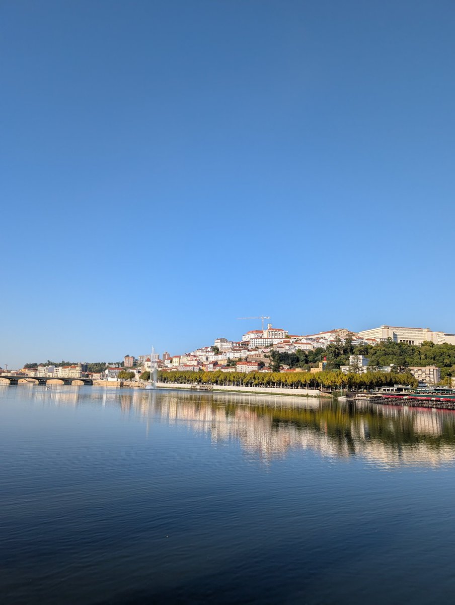JourneyActive's tweet photo. Rambling around Coimbra today. It has a very prestigious University with a stunning library that seems right out of a "Harry Potter" movie. 📚

It was the original capital of Portugal 🇵🇹 https://t.co/9M1P2EeJgb
