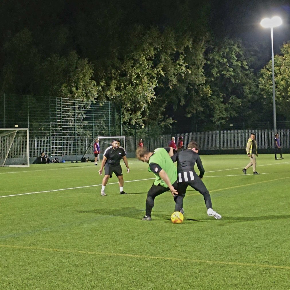 SoccerLeagueUK's tweet image. ⚽ TEAMS WANTED FOR SMALL-SIDED SOCCERLEAGUEUK.COM 📲 DM US OR TEXT 07821040425 #5aside #6aside #7aside #Football #Soccer ⚽️🏆