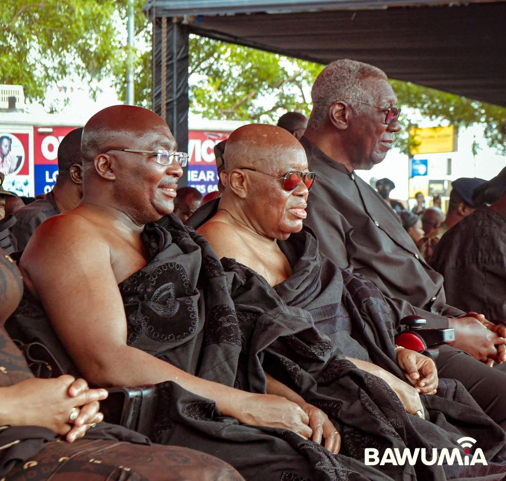 Nanakojoboahene's tweet image. Busia-Kuffour1️⃣ Danquah-Akufo
Addo2️⃣ Dombo-Bawumia-3️⃣ “Dr.Bawumia” 😍❤️Dr. Mahamudu Bawumia will be the one to lead us to victory come 2028 and our next president. #WinWithBawumia #BawumiaIsComing #ItIsPossible . @ForVolta @BureauNpp @nppghanahq @BrhedaSammy @DashelleAdu .
