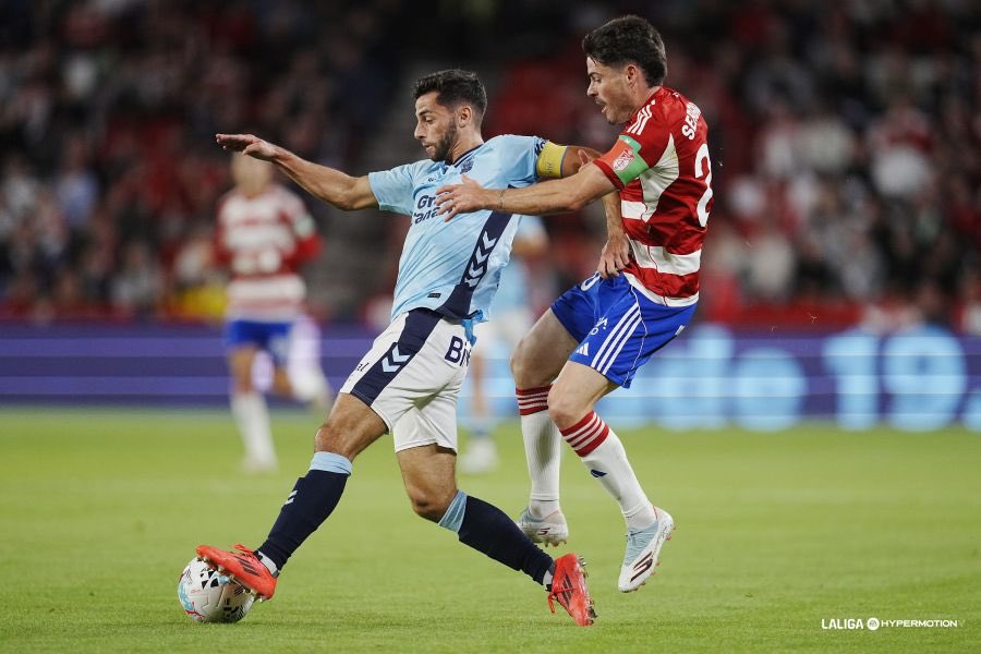 ⚽️ Final #GranadaLasPalmas (0-0) ante 13.295 espectadores. 

▪️Los amarillos salen de Granada con 15 puntos.
▪️Preocupa la lesión de Recoba.
▪️Otra puerta 🚪a cero.
▪️Kirian Rodríguez, 100 partidos en Segunda.
▪️Primera titularidad esta temporada de Juanma Herzog.