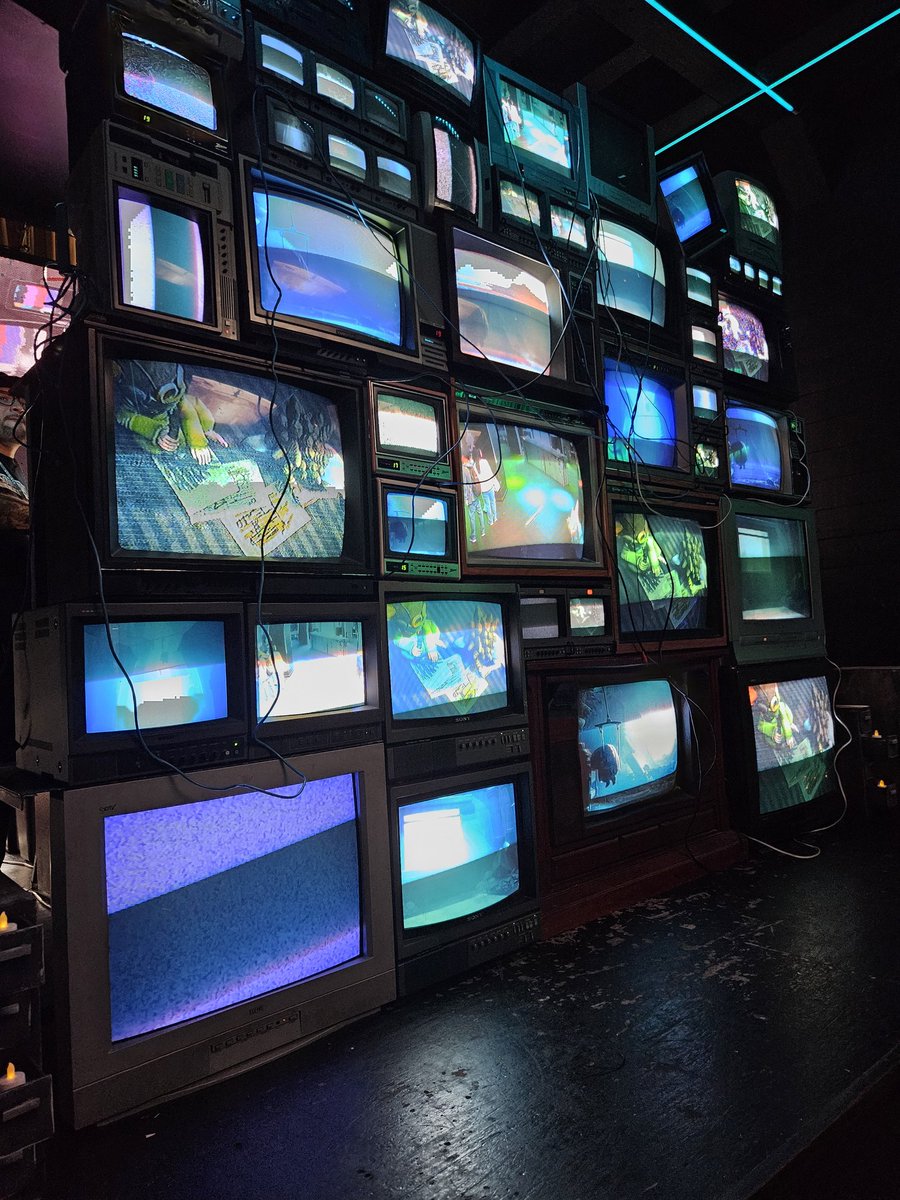 Linda Ch tweet media