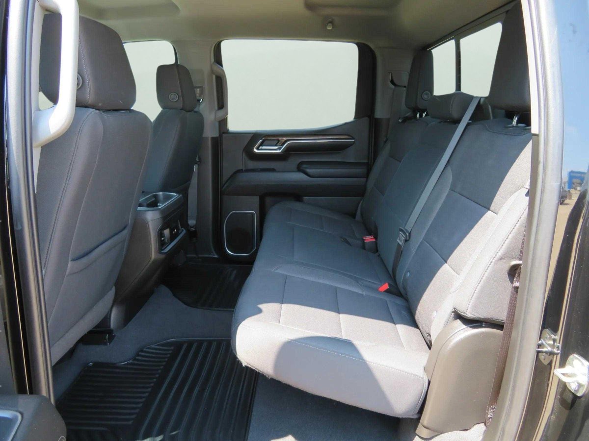 📣DEAL OF THE WEEK📣

2023 Chevrolet Silverado 1500 RST 4x4

HD Surround Vison, Bose Speaker System, Automatic Heated Steering Wheel, and More!

Mileage: 43,083 km

Suggested Price: $59,998
Price Reduced: -$5,000
Our Price: $54,998

chapmanmotorsgm.ca/used/vehicle/2…