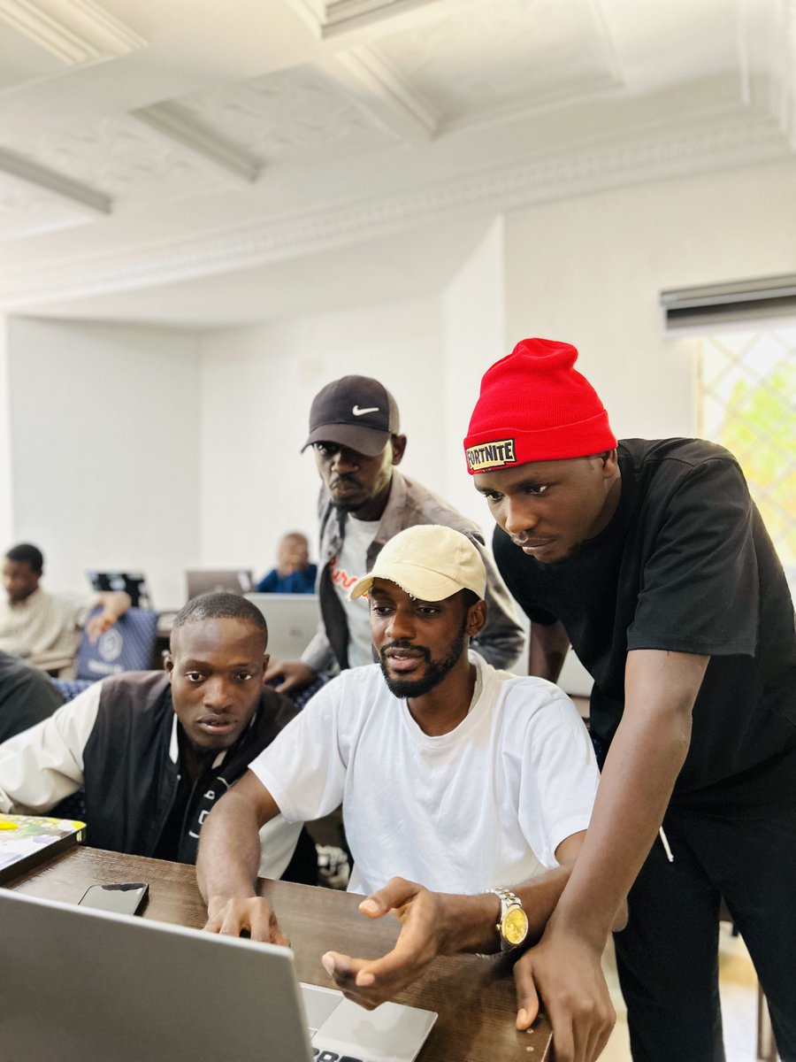 BFL_intern's tweet image. Every builder has a story and each one starts with the courage to begin. 💡
At @blockfuselabs , we’re proud of the progress, discipline, and drive our builders show daily.
This is what growth looks like. ⚡
@base !!
#BlockfuseLabs #Web3Builders #CohortIV #OnBase