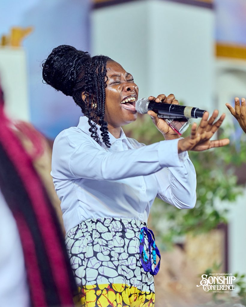 ChristCosmoInc's tweet image. As sons gathered on Day 6 of the Sonship Conference, our hearts overflowed with gratitude and awe. 🙌
We are recipients of God’s boundless grace, and from that place, our worship rose like sweet fragrance to the Most High. 

#SonshipConference2025 
#FeastOfTabernacles