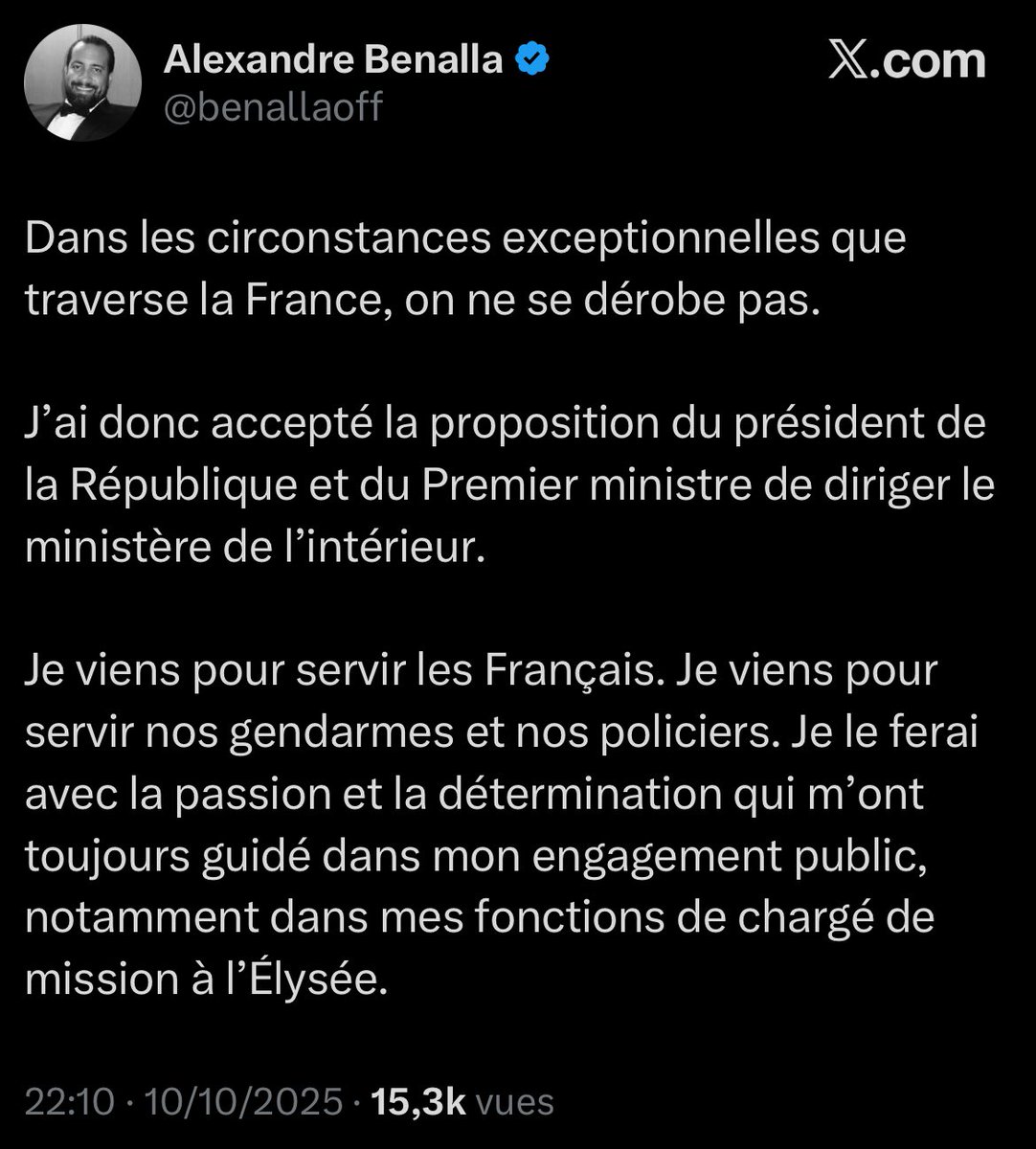 Ilangabet's tweet photo. 🚨 ALERTE - Alexandre Benalla annonce sa nomination au ministère de l’intérieur.

La situation est tellement chaotique qu’on ne sait même plus s’il s’agit d’une blague… https://t.co/8P7zN2UKMl