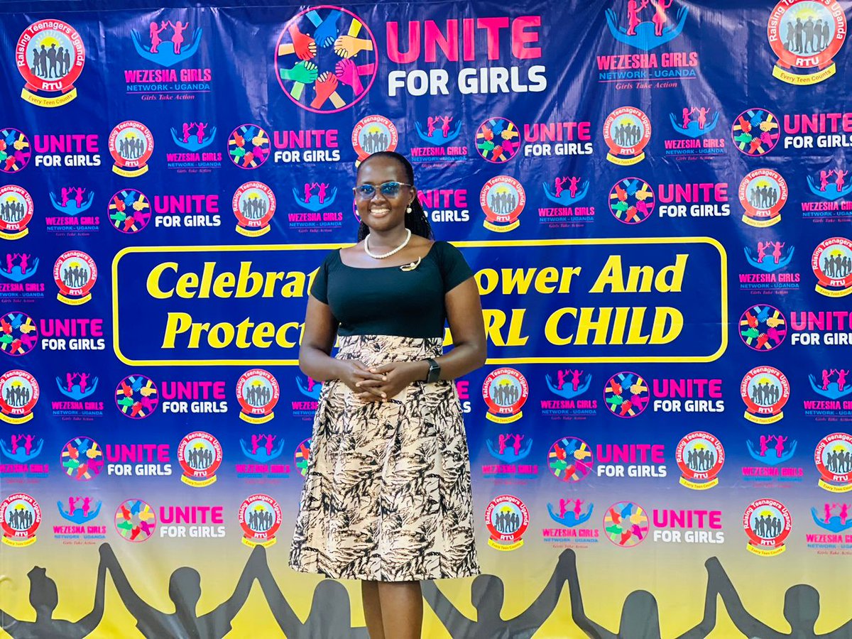 JoviaKusiima_'s tweet image. The Girl I Am, The Change I Lead: Girls on the Frontlines of Crisis! 

Today, I joined @RaisingTeensUg2 for #UniteForGirls a powerful evening dedicated to celebrating the strength, dreams and leadership of girls everywhere.

My Key Takeaways:
🖍️Together, we need to #Amplify their…