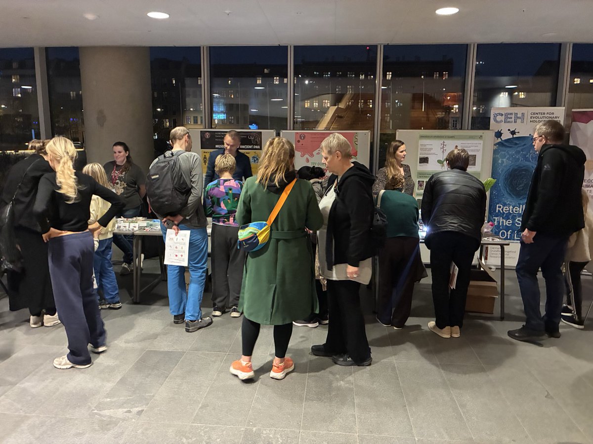 Center for Evolutionary Hologenomics tweet media