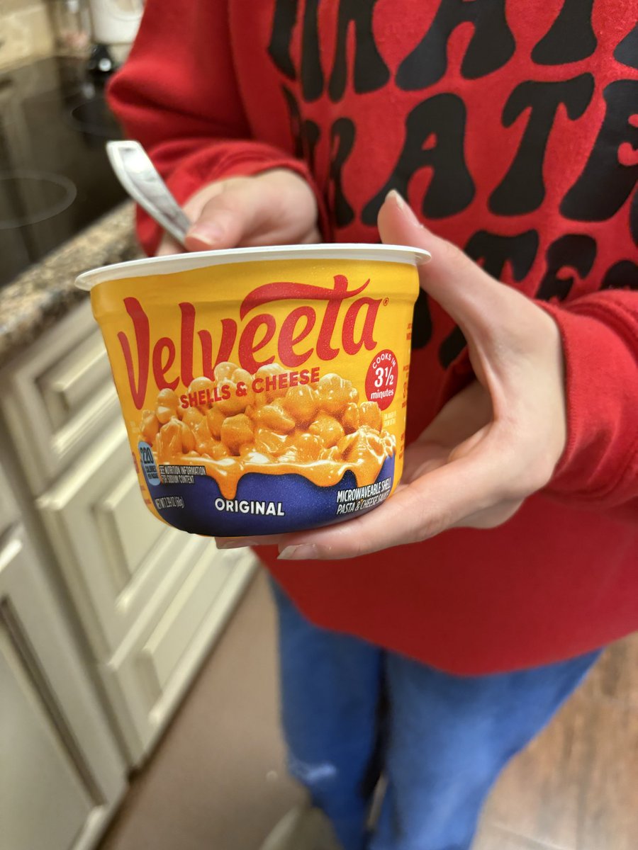 Hannakin tweet media