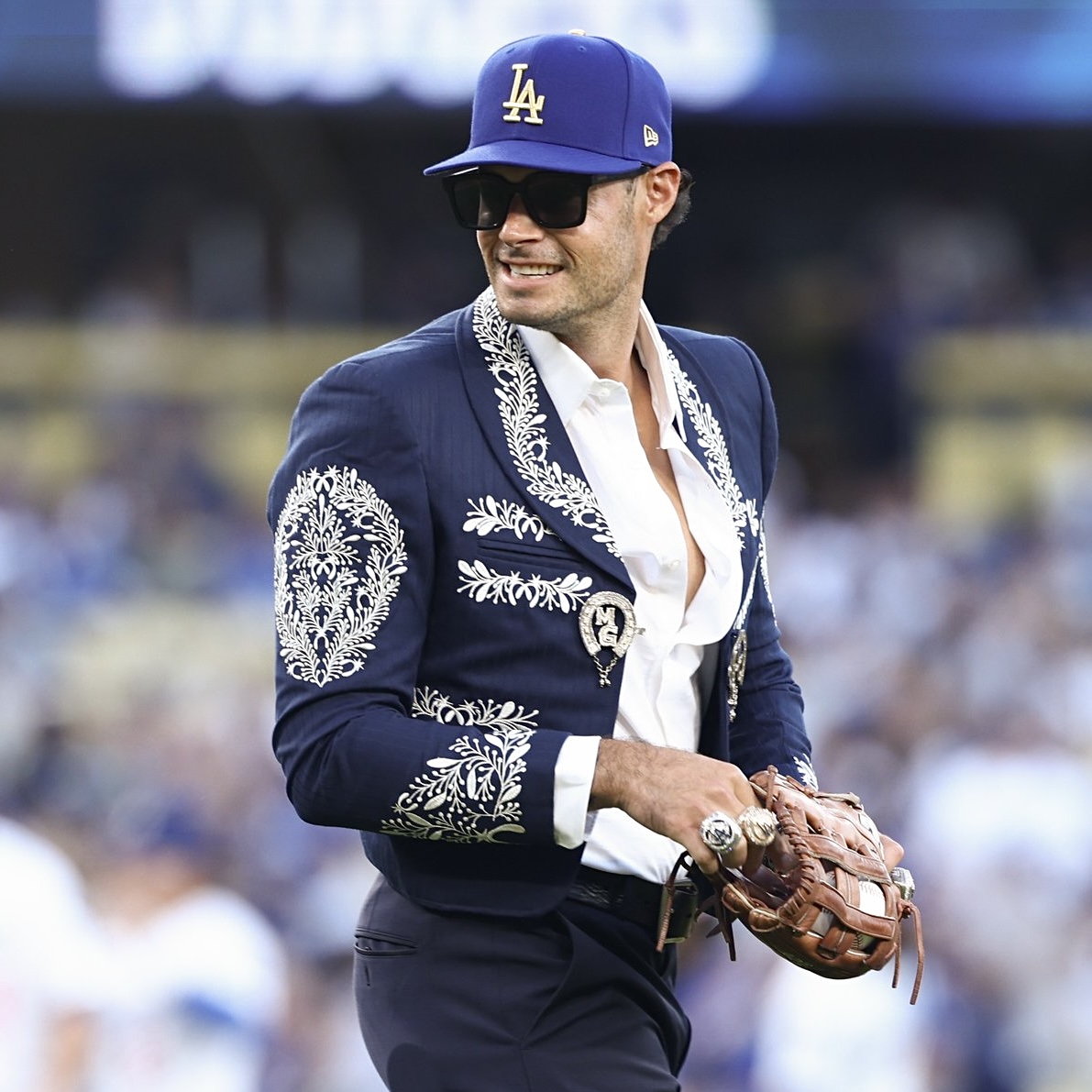 The “Return of Mariachi Joe” edition of the Go Fourth! Friday newsletter is warming up at this link: conta.cc/48YnKyC