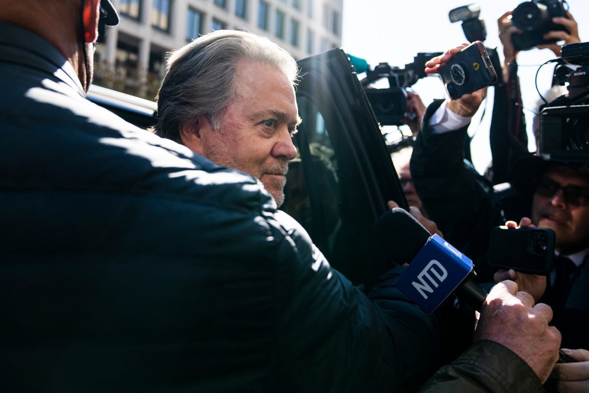 rollcall's tweet image. Trump ally Steve Bannon asked the Supreme Court to overturn his contempt of Congress conviction, which stemmed from refusing to testify before the House select panel investigating the Jan. 6, 2021, attack on the Capitol.

ow.ly/bU5N50Xa1mh
