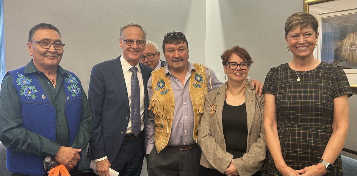 Rob_Oliphant's tweet image. Canada’s North is vital to our country’s future. Great to join partners from the Sahtu Secretariat, MLA from the Northwest Territories Daniel McNeely, and @DawnSenator at an Arctic Dialogue Series to discuss the importance of the Mackenzie Valley Highway.