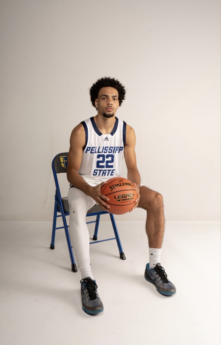 jd_harris2's tweet photo. Next chapter 💯 #juco #22 @PSCCMBB 💙💛 https://t.co/qMB0YWpnws