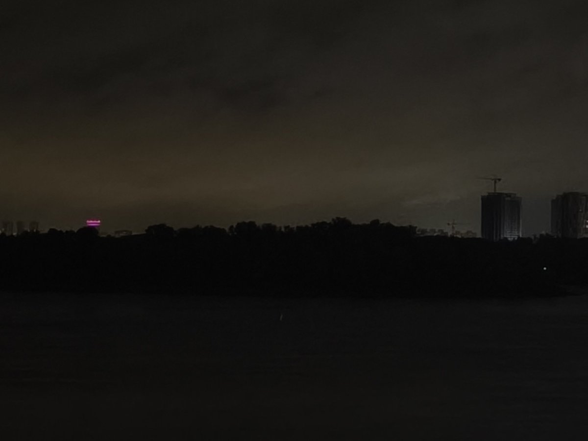 Azety's tweet image. #Blackout #Kyiv #Kiev