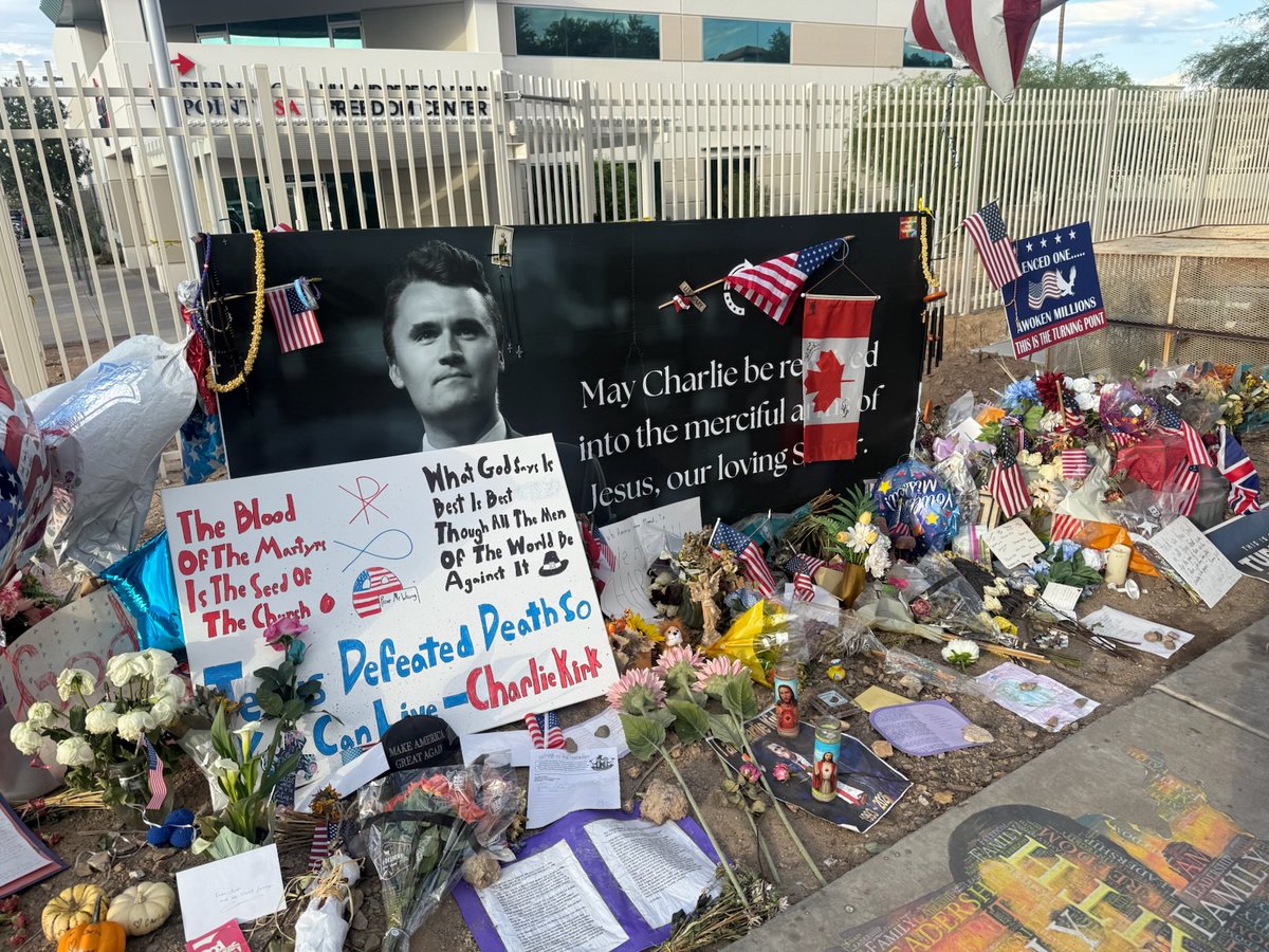 MonicaPaigeTV's tweet image. We miss you, Charlie.