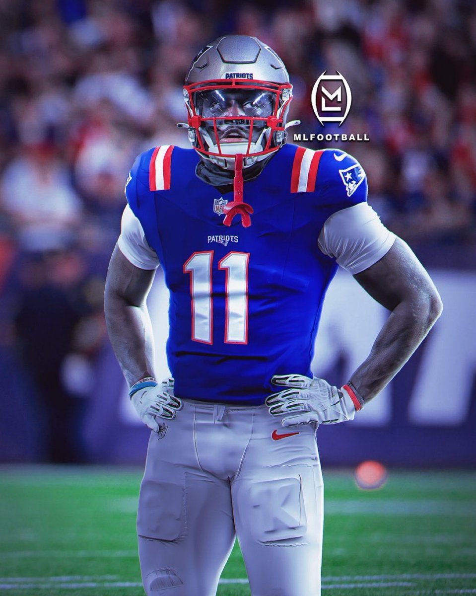 _MLFootball's tweet image. REMINDER: #NFL star receiver AJ Brown grew up as a diehard #Patriots fan and cried when the team did not draft him in 2019.

“I left everybody at the house and went home…went in the closet and cried my eyes out.”

Brown’s idol is Tom Brady and he dreamed of playing for the Pats.