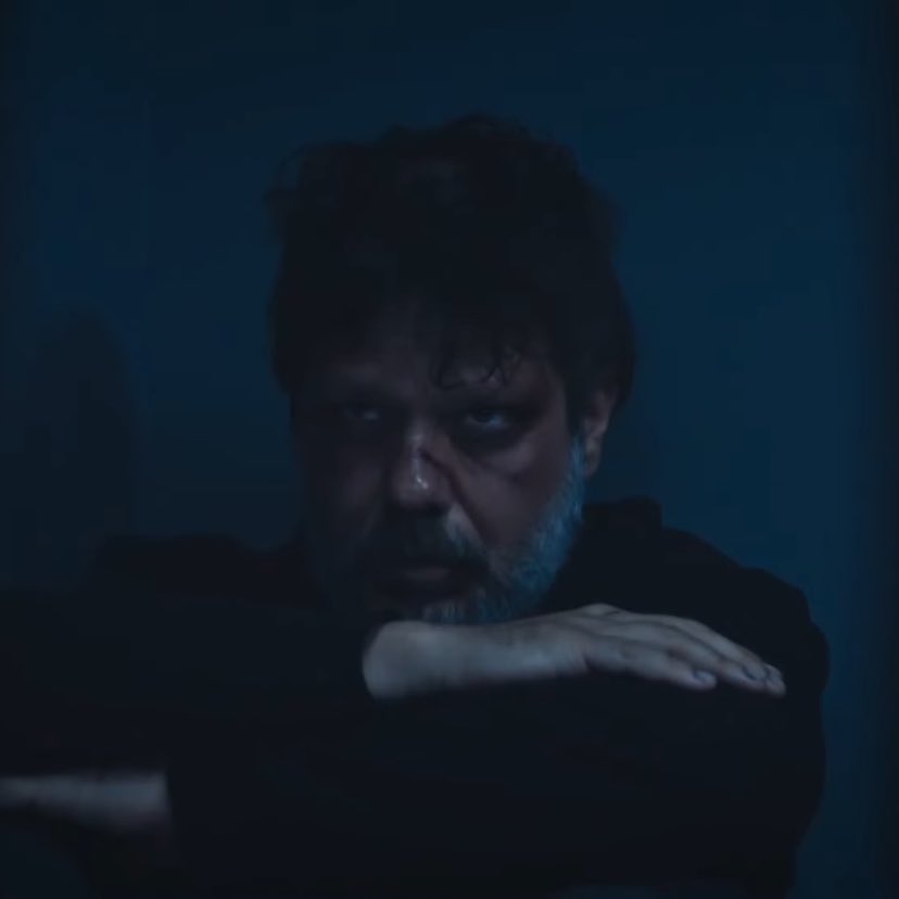 deapfeelings's tweet photo. Direk sektör önünde eğilsin Alp Korkmaz! #AlpKorkmaz #ArkaSokaklar https://t.co/lqx6mlIp87