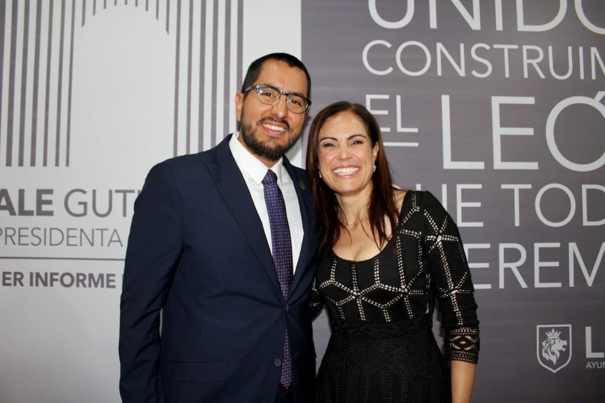 ChavaTol's tweet photo. Hoy celebramos un año de liderazgo y compromiso de nuestra Presidenta @AleGutierrez_mx 🎉

Gracias por impulsar proyectos que transforman la vida de nuestras juventudes 🙌

Seguiremos trabajando juntos para construir un León cada vez más fuerte, participativo e incluyente. https://t.co/sbtwVd4LvE