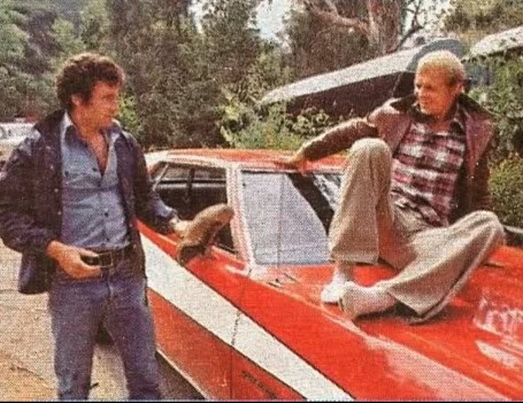 ChaplinsMagic's tweet image. &quot;Characters&quot; - plural - are OK, yes? 

GREAT!! 

Starsky &amp;amp; Hutch
(RIP David Soul ❤️)